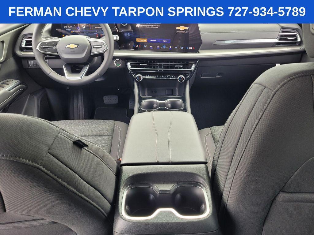 new 2025 Chevrolet Traverse car, priced at $39,895