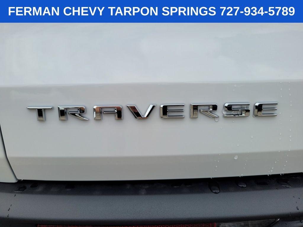 new 2025 Chevrolet Traverse car, priced at $39,895