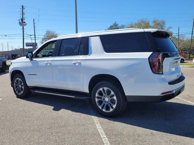 new 2025 Chevrolet Suburban car, priced at $66,185