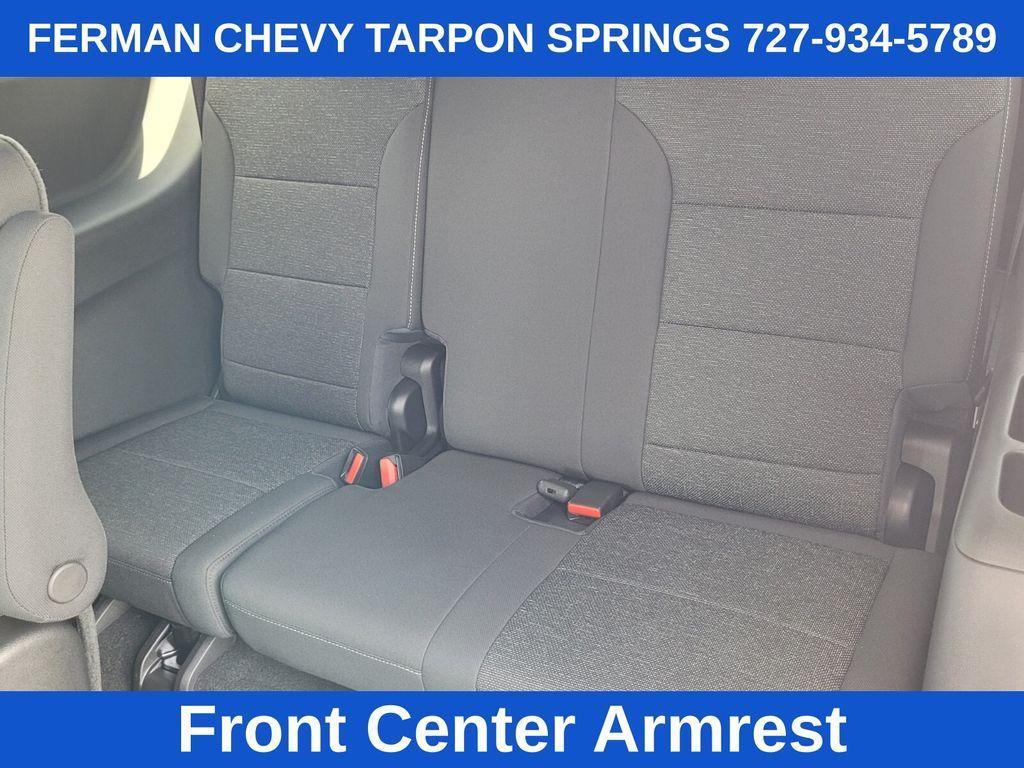 new 2025 Chevrolet Traverse car, priced at $39,895