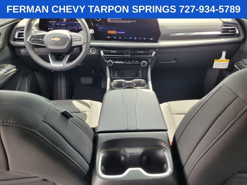 new 2025 Chevrolet Traverse car, priced at $39,895