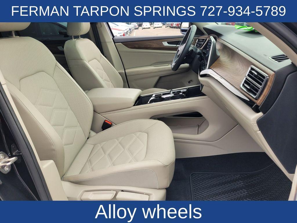 used 2024 Volkswagen Atlas car, priced at $30,000