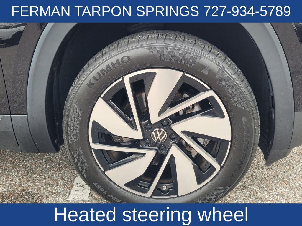 used 2024 Volkswagen Atlas car, priced at $30,000