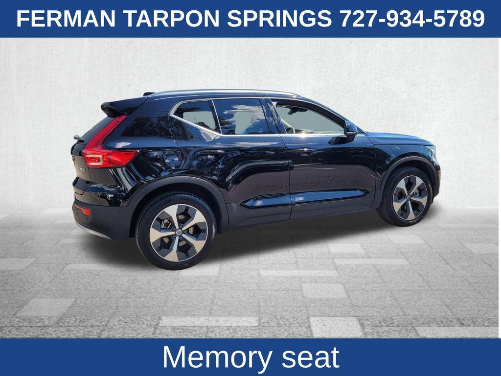 used 2025 Volvo XC40 car, priced at $37,800