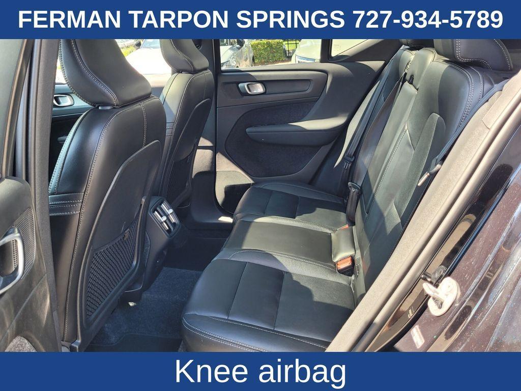 used 2025 Volvo XC40 car, priced at $37,800