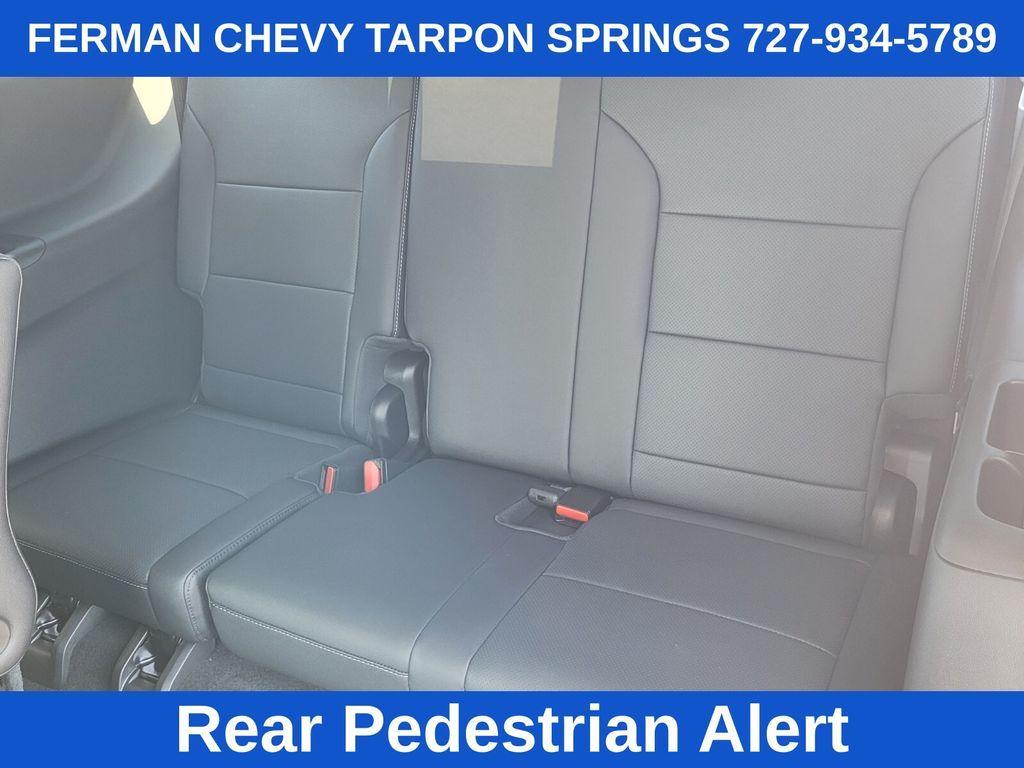 new 2025 Chevrolet Traverse car, priced at $42,135