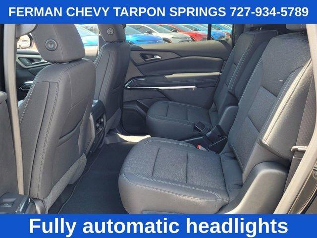 new 2025 Chevrolet Traverse car, priced at $43,380