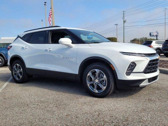 new 2025 Chevrolet Blazer car, priced at $35,360