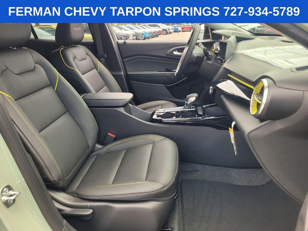 new 2025 Chevrolet Trax car, priced at $24,690