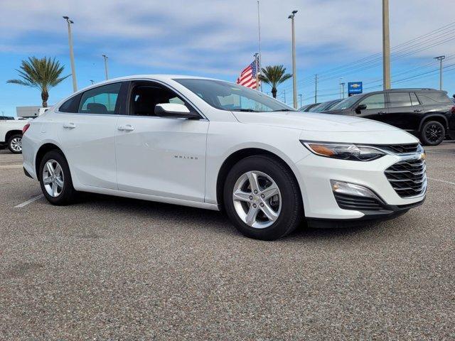 new 2025 Chevrolet Malibu car, priced at $24,995