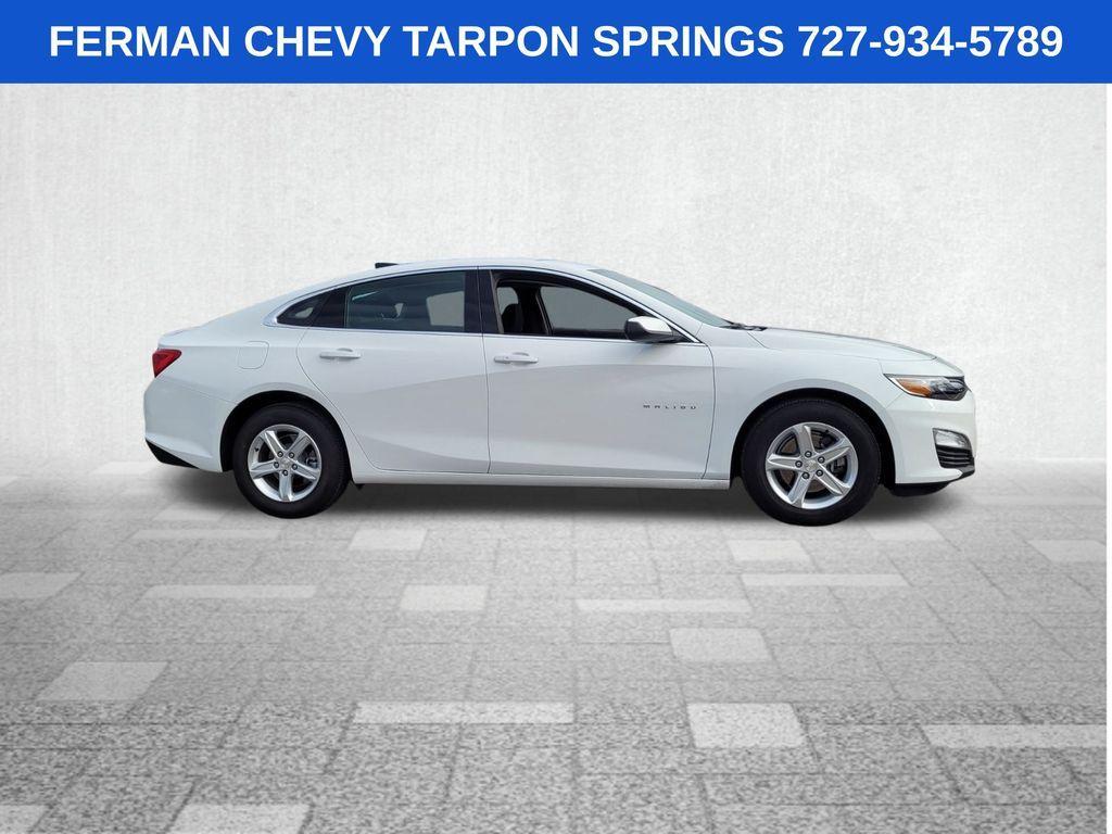 new 2025 Chevrolet Malibu car, priced at $22,495