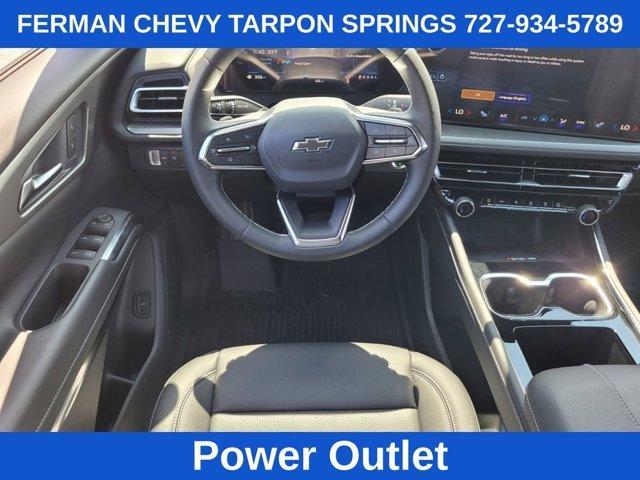 new 2025 Chevrolet Traverse car, priced at $44,240