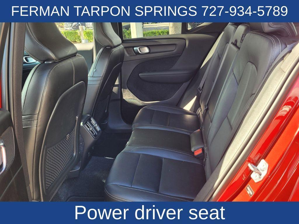 used 2019 Volvo XC40 car, priced at $21,749