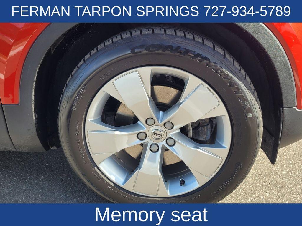 used 2019 Volvo XC40 car, priced at $21,749