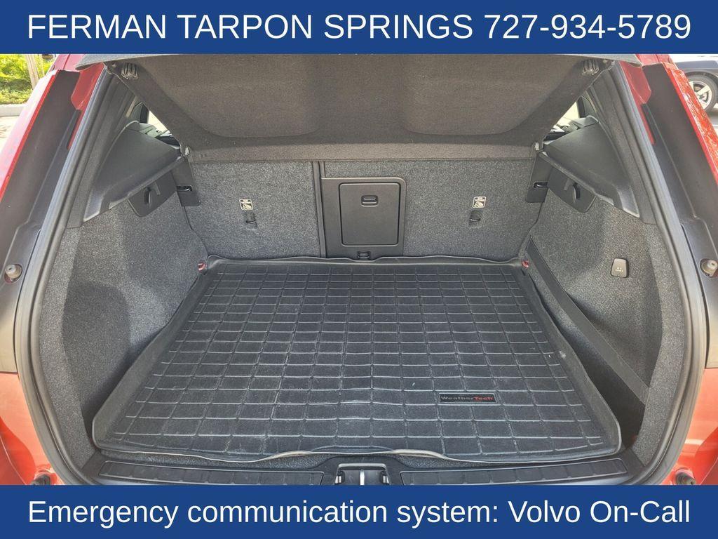 used 2019 Volvo XC40 car, priced at $21,749
