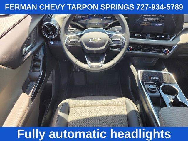new 2026 Chevrolet Equinox car, priced at $29,915