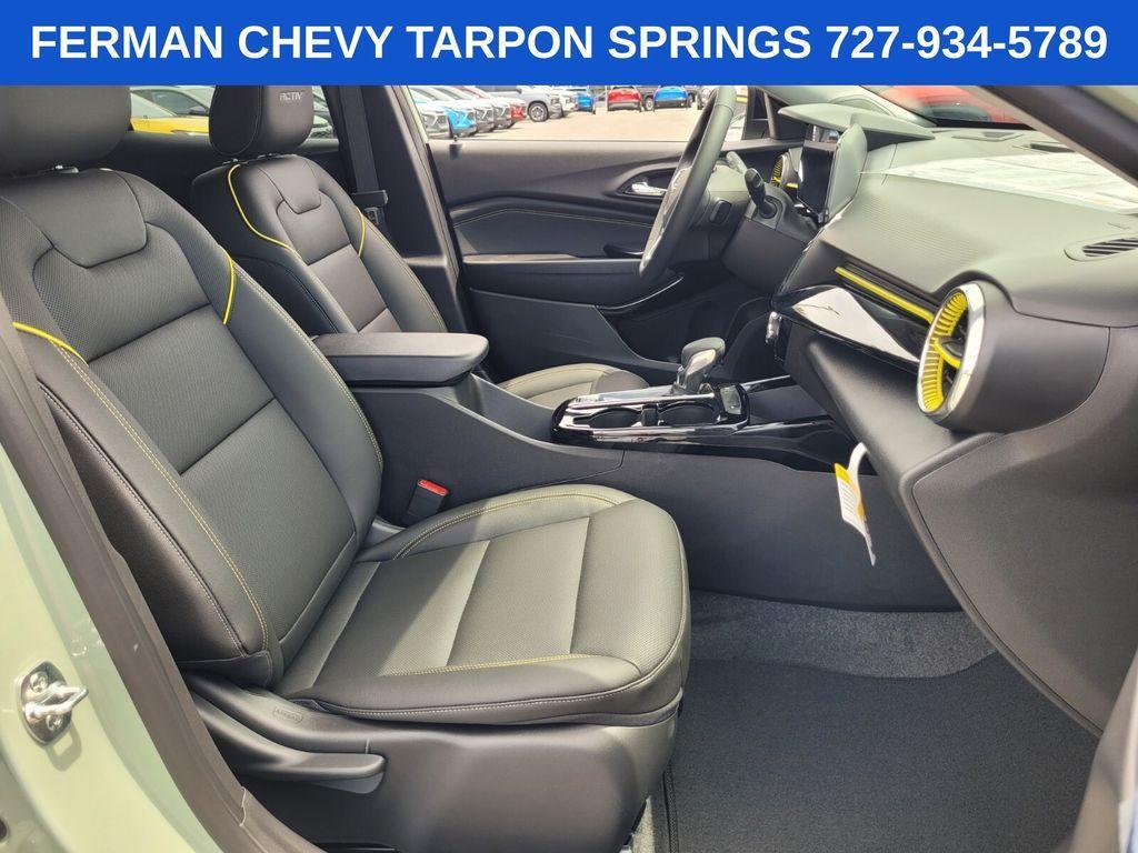 new 2025 Chevrolet Trax car, priced at $24,690