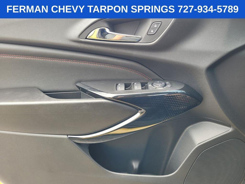 new 2025 Chevrolet Trax car, priced at $25,085