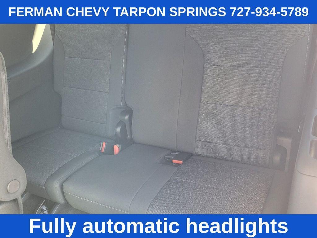 new 2025 Chevrolet Traverse car, priced at $40,395