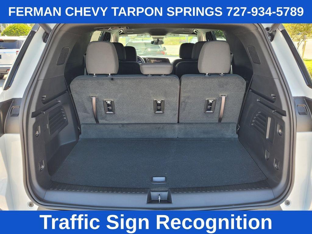 new 2025 Chevrolet Traverse car, priced at $40,395