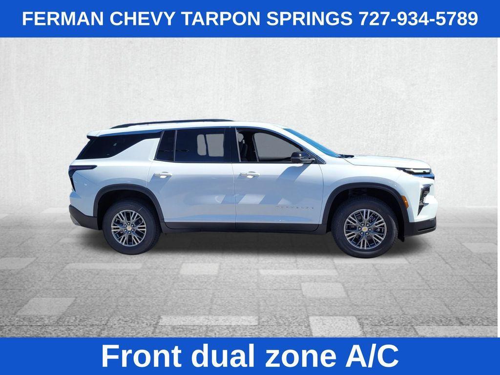 new 2025 Chevrolet Traverse car, priced at $40,395