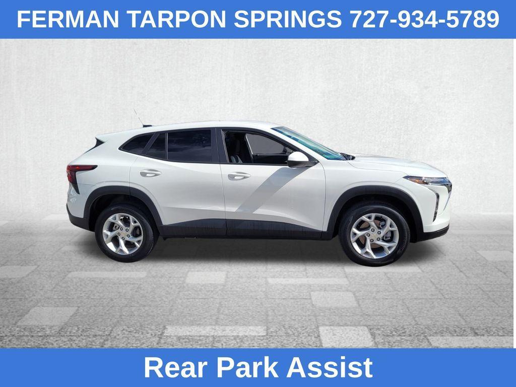 used 2024 Chevrolet Trax car, priced at $20,000
