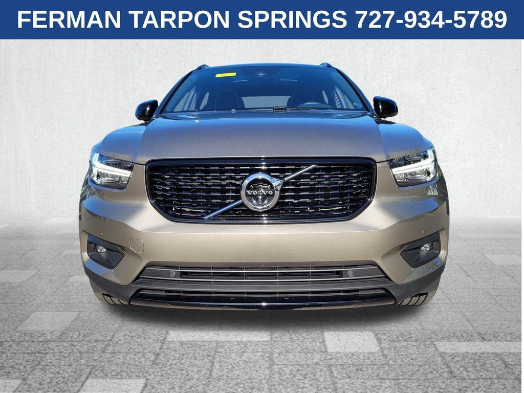 used 2022 Volvo XC40 car, priced at $30,900
