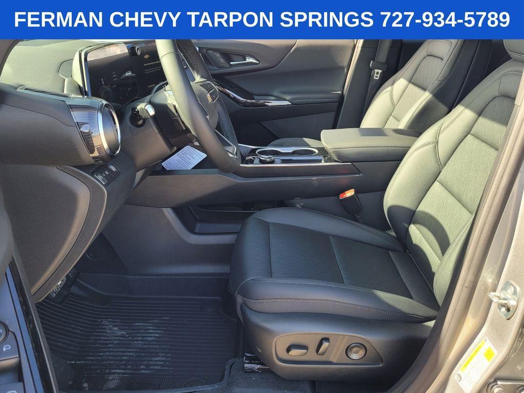 new 2026 Chevrolet Equinox car, priced at $30,315