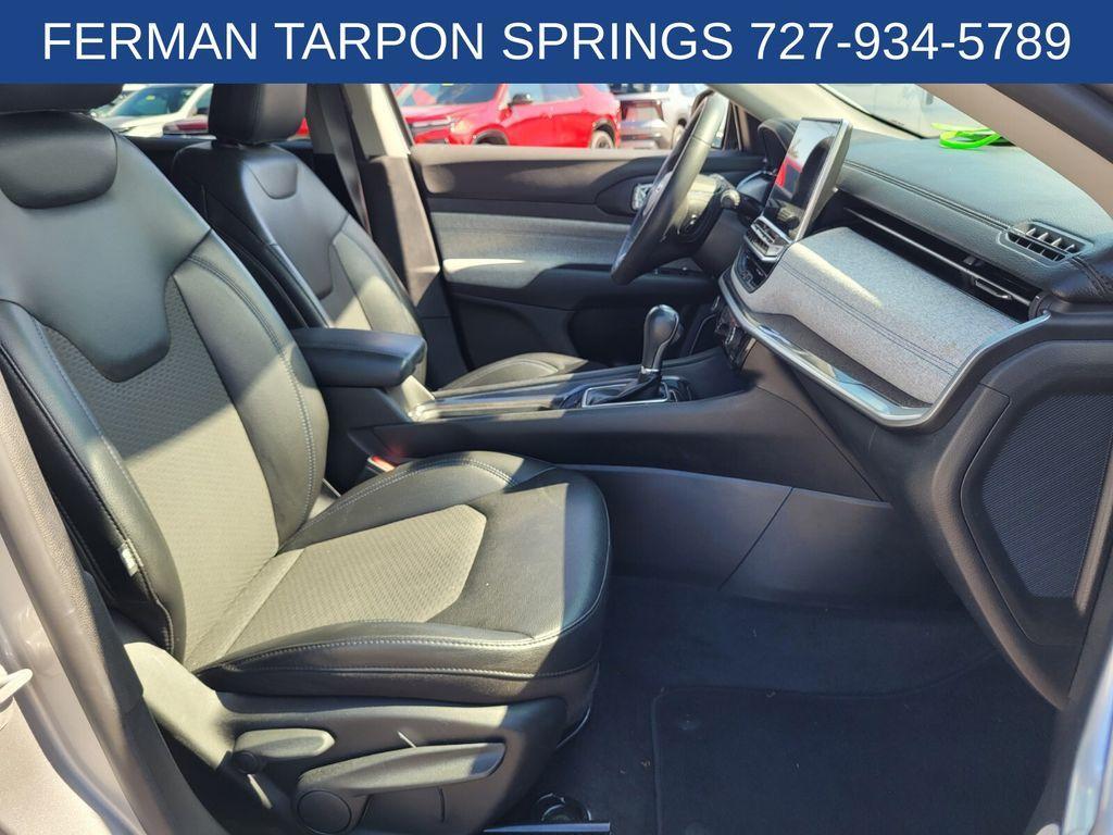 used 2022 Jeep Compass car, priced at $18,000