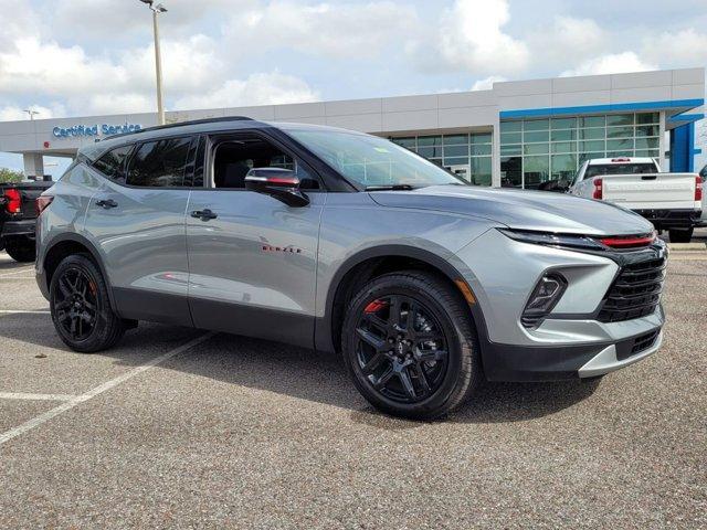 new 2025 Chevrolet Blazer car, priced at $44,095