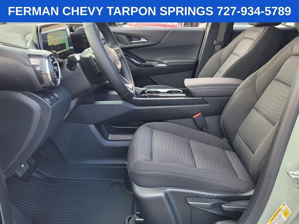 new 2025 Chevrolet Equinox car, priced at $27,045