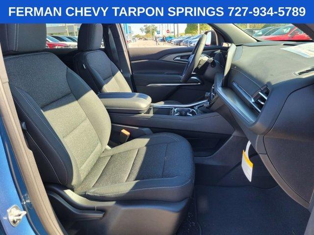 new 2025 Chevrolet Traverse car, priced at $42,095