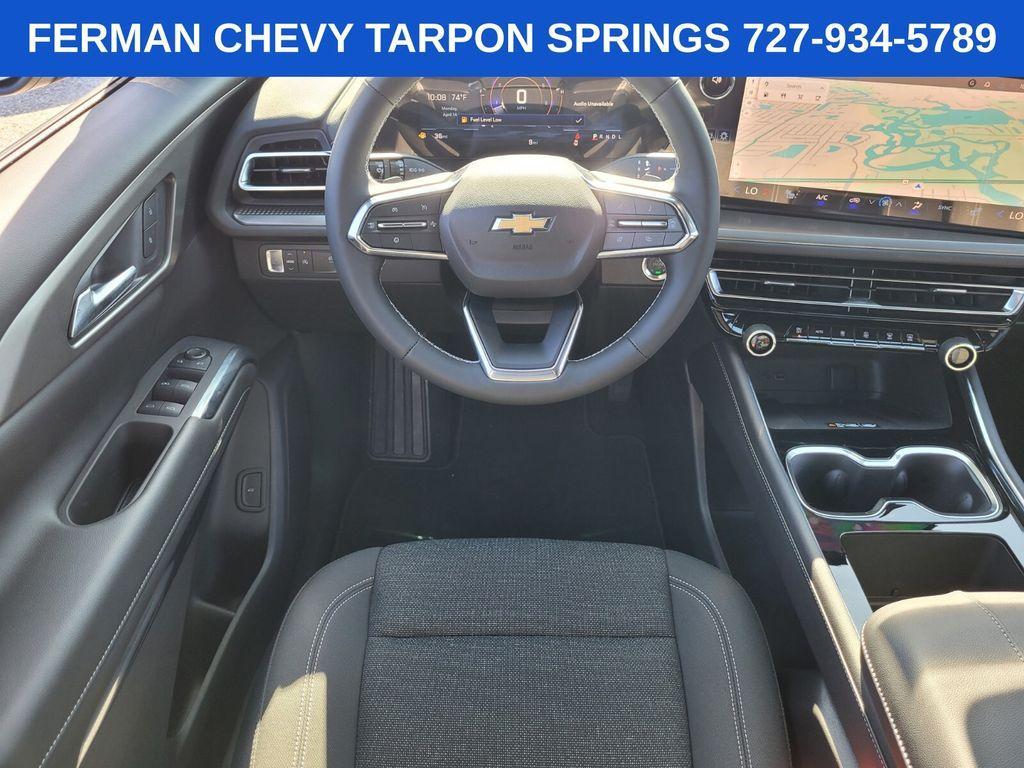 new 2025 Chevrolet Traverse car, priced at $40,595