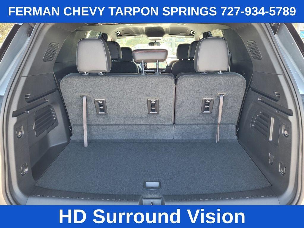 new 2025 Chevrolet Traverse car, priced at $50,519