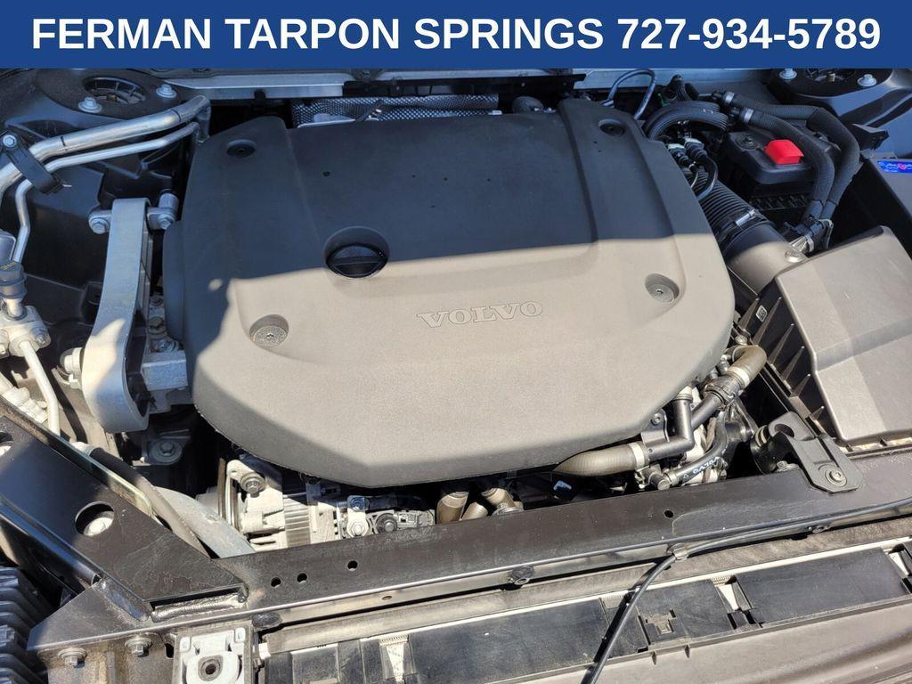 used 2022 Volvo XC60 car, priced at $34,600