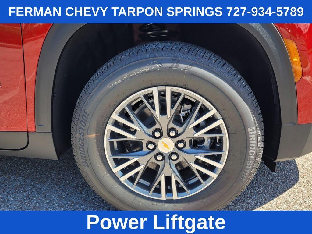 new 2025 Chevrolet Traverse car, priced at $42,880