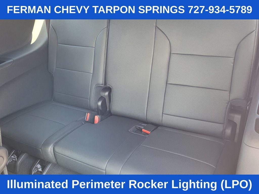 new 2025 Chevrolet Traverse car, priced at $42,880