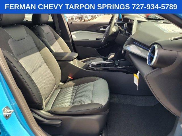 new 2025 Chevrolet Trax car, priced at $23,085