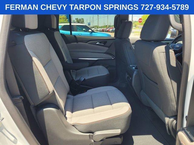 new 2025 Chevrolet Traverse car, priced at $40,395