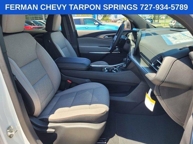 new 2025 Chevrolet Traverse car, priced at $40,395