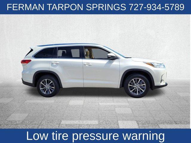 used 2018 Toyota Highlander car, priced at $25,500