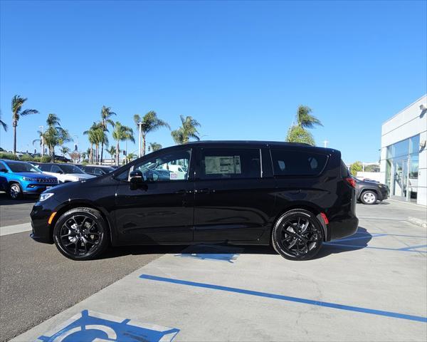 new 2025 Chrysler Pacifica car, priced at $48,900