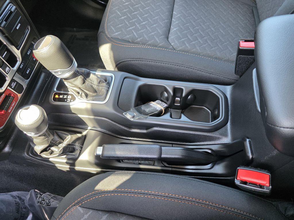 new 2025 Jeep Gladiator car, priced at $51,900