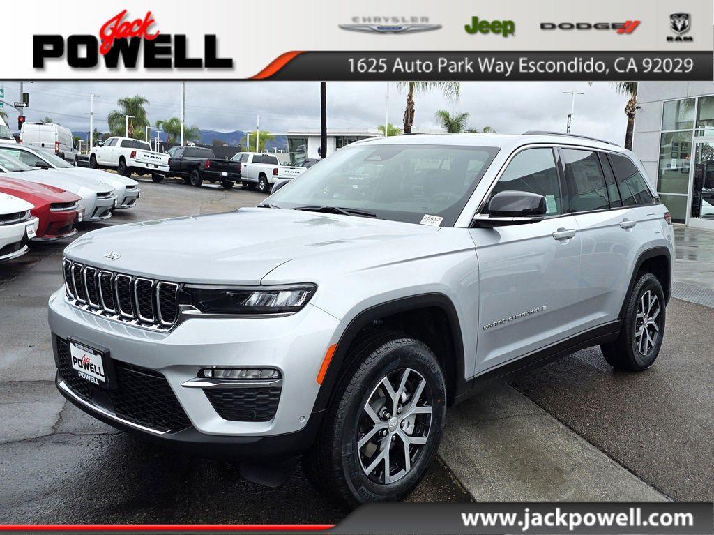 new 2025 Jeep Grand Cherokee car, priced at $45,900