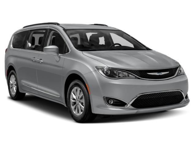 used 2018 Chrysler Pacifica car