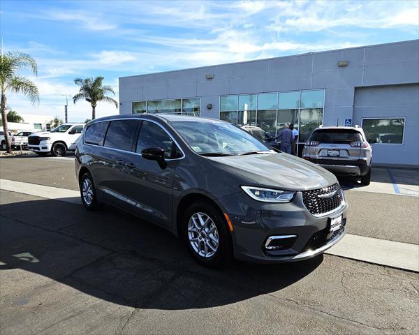 new 2025 Chrysler Pacifica car, priced at $41,900