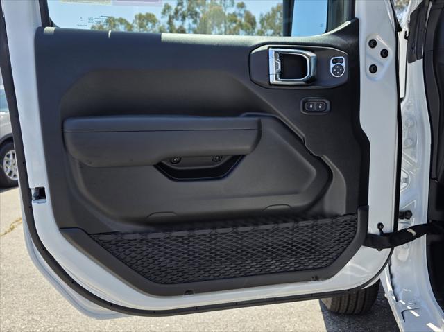 new 2025 Jeep Wrangler car, priced at $44,900
