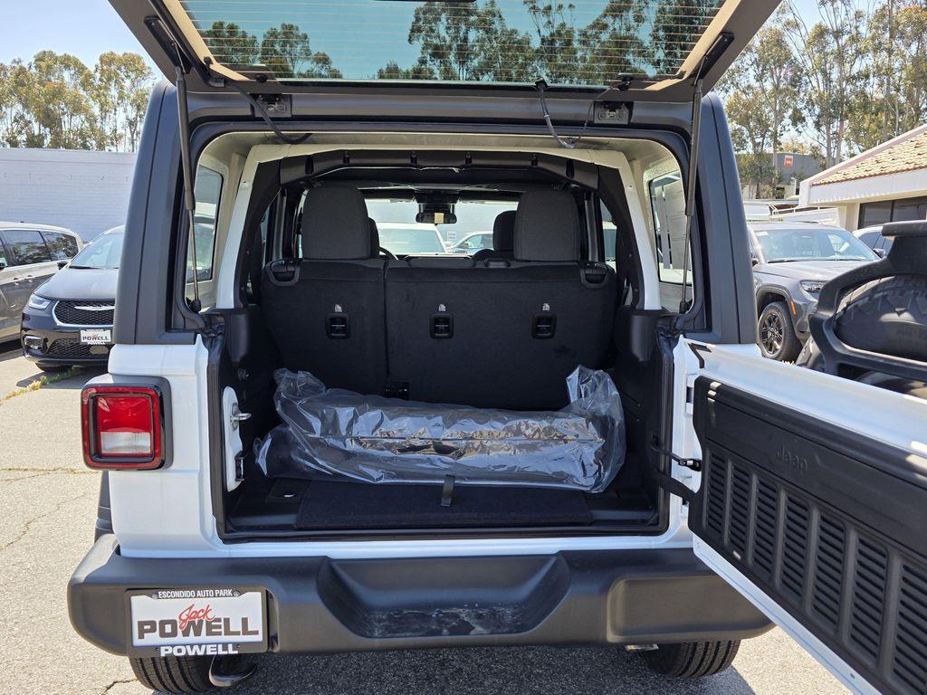 new 2025 Jeep Wrangler car, priced at $42,085