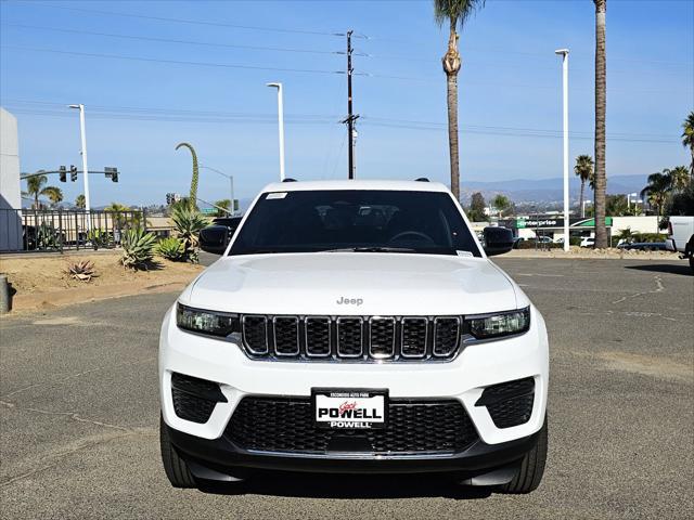 new 2025 Jeep Grand Cherokee car, priced at $38,500