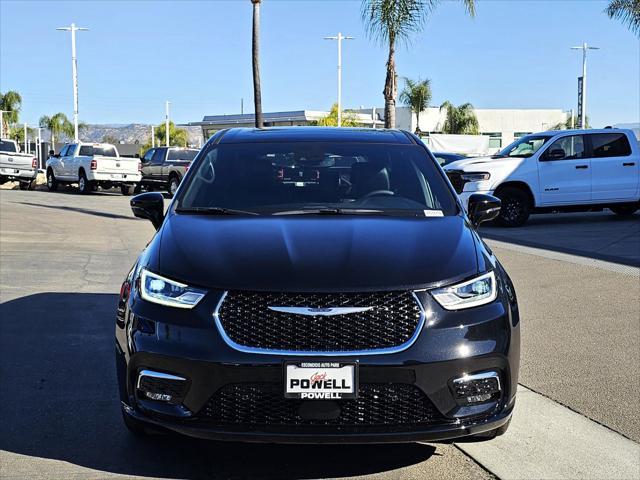 new 2025 Chrysler Pacifica car, priced at $43,900